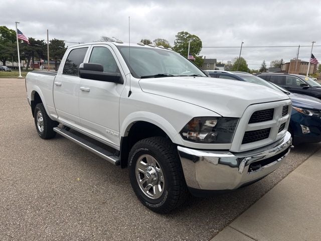 2017 RAM 2500 Tradesman 6.4 Liter V8 Hemi Crew Cab 4WD