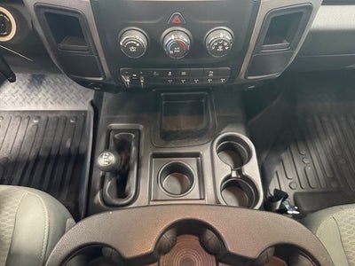 2017 RAM 2500 Tradesman Crew Cab 4x4 6'4' Box