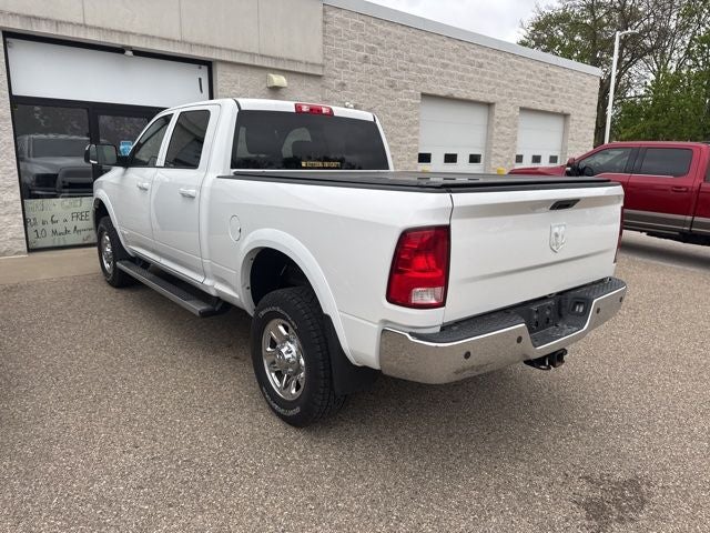 2017 RAM 2500 Tradesman 6.4 Liter V8 Hemi Crew Cab 4WD