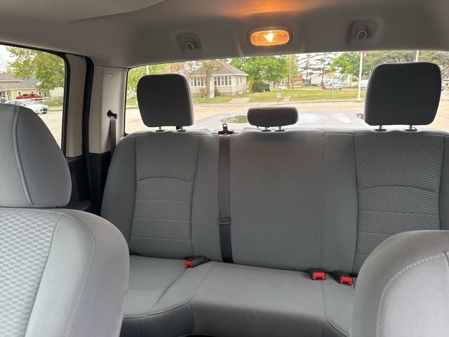 2017 RAM 2500 Tradesman 6.4 Liter V8 Hemi Crew Cab 4WD