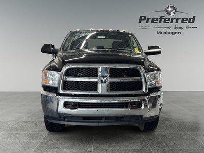 2017 RAM 2500 Tradesman Crew Cab 4x4 6'4' Box