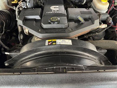 2018 RAM 2500 Laramie Crew Cab 4x4 6'4' Box