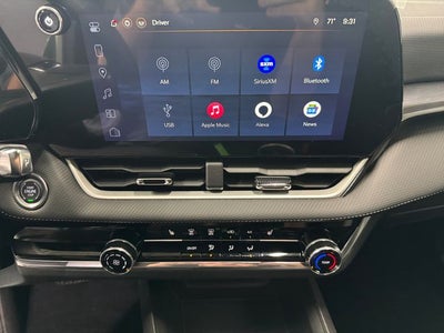 2025 Chevrolet Equinox AWD LT