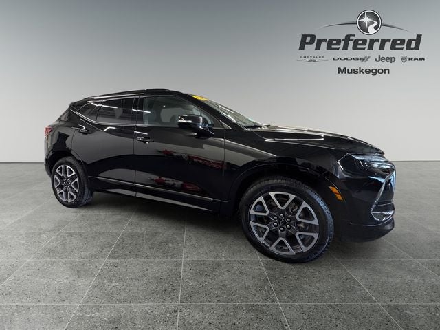 2023 Chevrolet Blazer FWD RS
