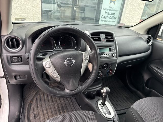 2015 Nissan Versa 1.6 S