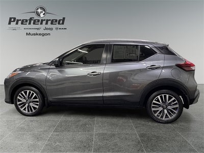 2021 Nissan Kicks SV Xtronic CVT