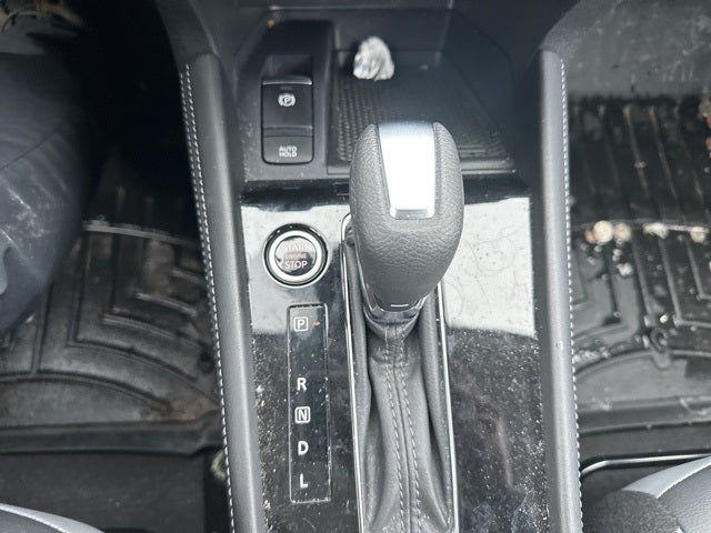 2024 Nissan Kicks SR Xtronic CVT
