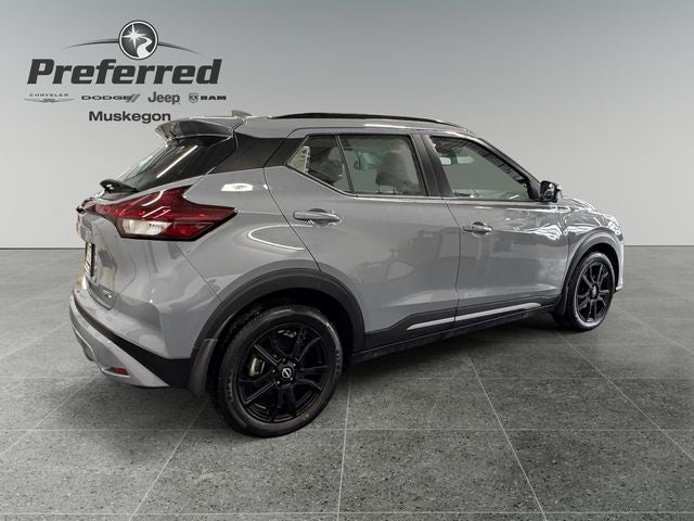 2024 Nissan Kicks SR Xtronic CVT