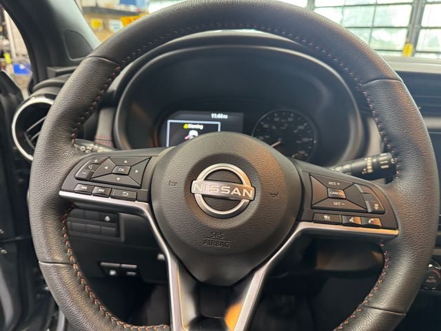 2024 Nissan Kicks SR Xtronic CVT