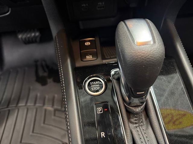 2024 Nissan Kicks SR Xtronic CVT