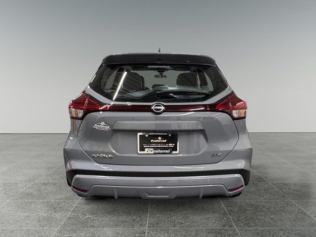 2024 Nissan Kicks SR Xtronic CVT