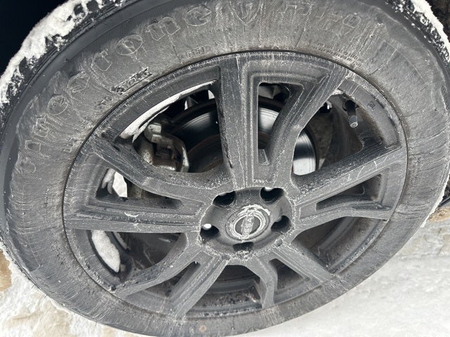 2024 Nissan Kicks SR Xtronic CVT