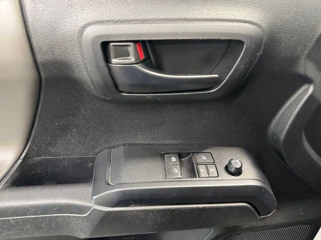 2021 Toyota Tacoma SR V6