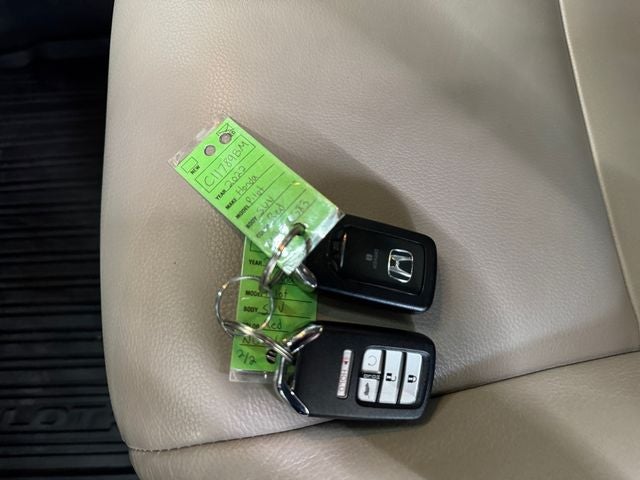 2022 Honda Pilot AWD Touring 8 Passenger