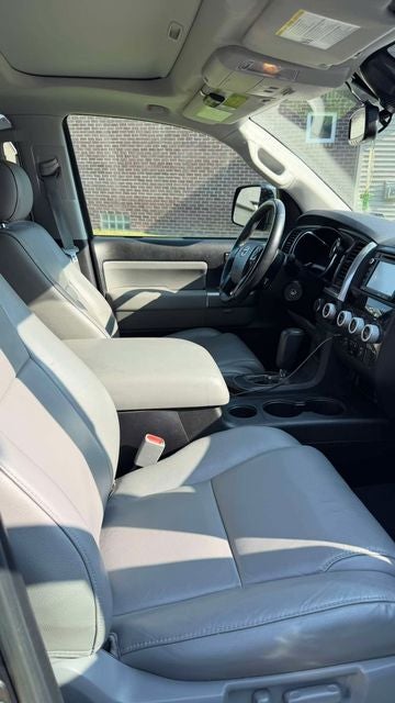 2019 Toyota Sequoia SR5