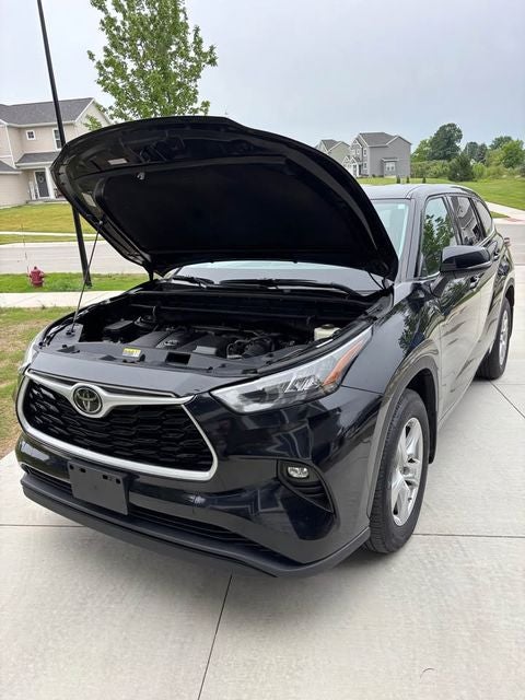 2020 Toyota Highlander LE