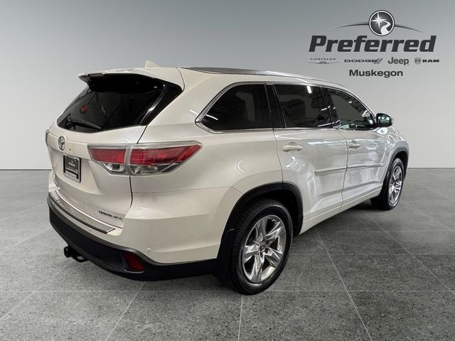 2016 Toyota Highlander Limited V6