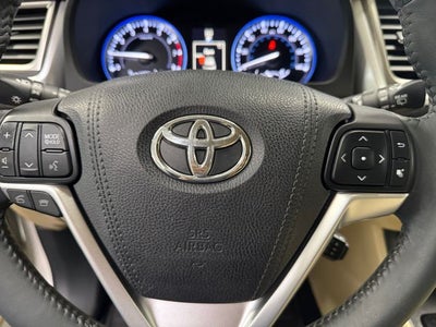 2016 Toyota Highlander Limited V6