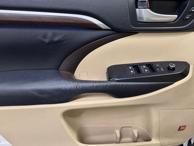 2016 Toyota Highlander Limited V6