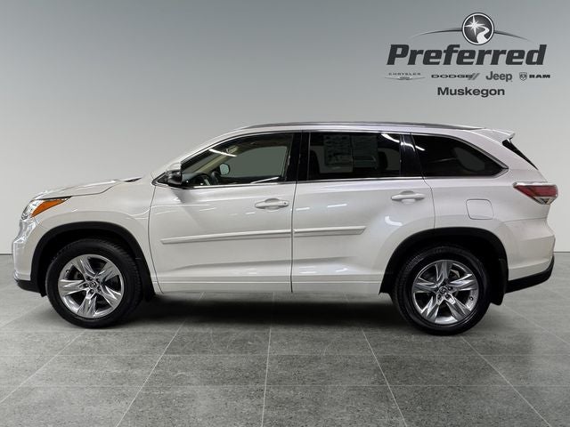 2016 Toyota Highlander Limited V6