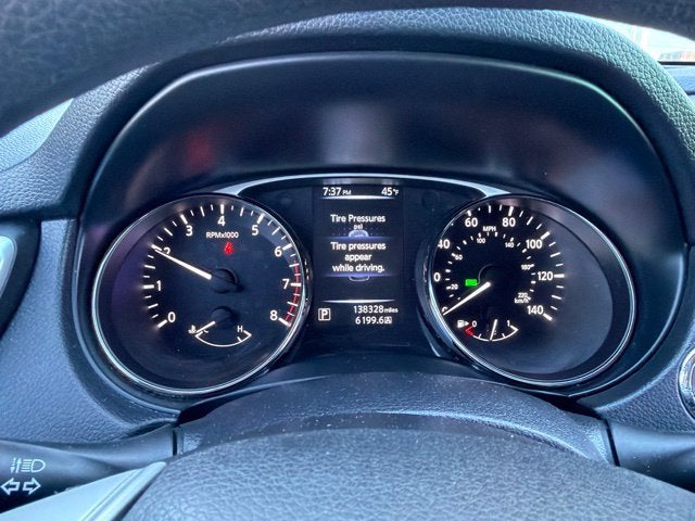 2016 Nissan Rogue SV 2.5 Liter FWD
