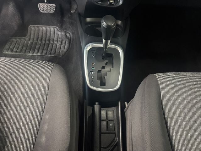 2016 Toyota Yaris L 1.5 Liter 5D Hatchback Automatic