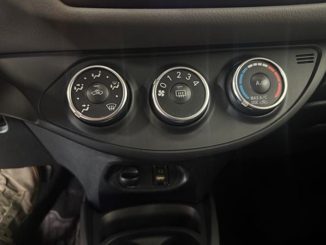 2016 Toyota Yaris L 1.5 Liter 5D Hatchback Automatic