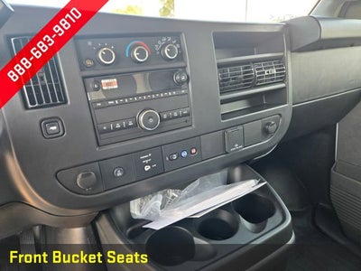 2025 Chevrolet Express Cutaway 3500 1WT
