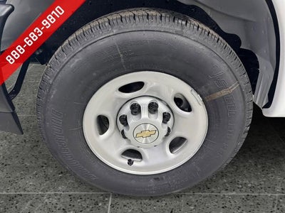 2025 Chevrolet Express Cargo WT