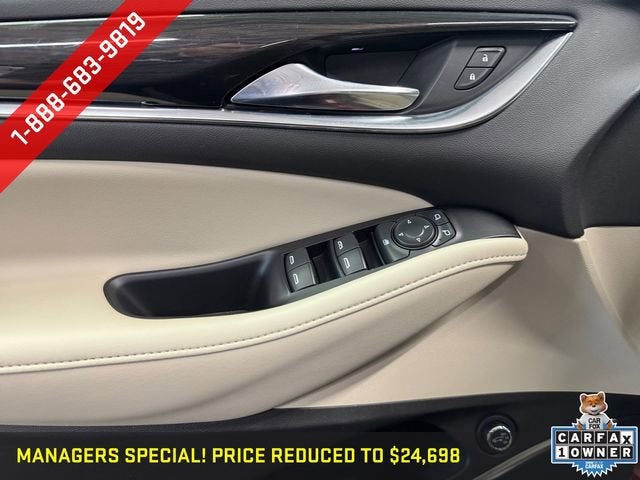 2021 Buick Enclave Essence