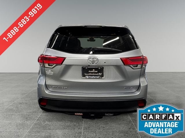 2017 Toyota Highlander SE