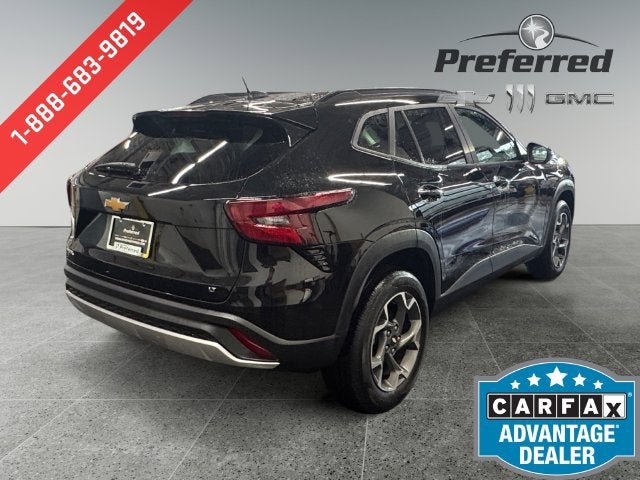 2024 Chevrolet Trax LT - Photo 18